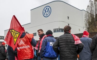 Reconvertirá Volkswagen una de sus plantas en Alemania para producir sistemas de defensa