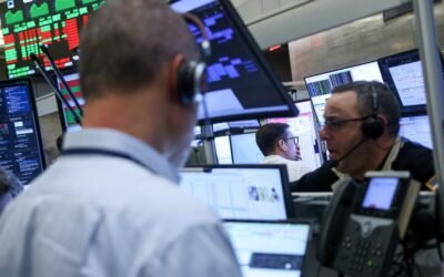 Wall Street cierra en rojo, lastrado por subida del petróleo y rendimiento de los bonos
