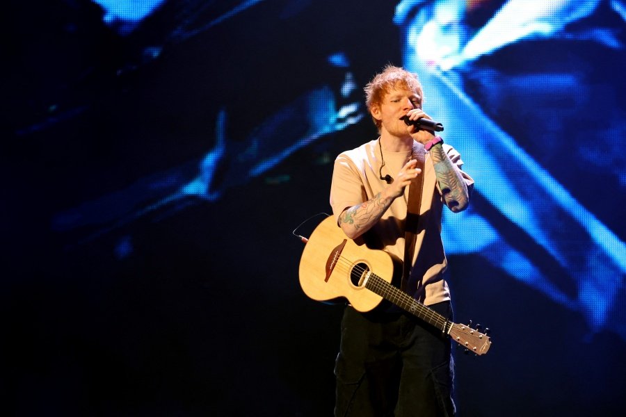 Considera Ed Sheeran «injustificable» la situación en Gaza tras polémica