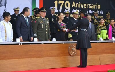“México determina su propio destino y cuenta con instituciones sólidas para preservarlo”, refrenda el Gral. Trevilla, Srio. de la Defensa Nacional.