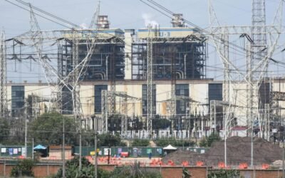 Logra CFE financiamiento récord por $ 20 mil millones en el mercado bursátil de México.