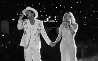 Llevan su química al siguiente nivel: Bruno Mars y Karol G estrenan video en conjunto