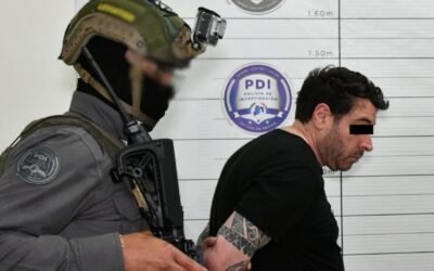 Trasladan al penal de Barrientos a Diego Sebastián «N», señalado por el homicidio del tecladista de Camilo Séptimo y su familia