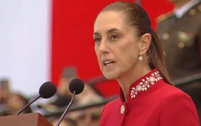 «México no se doblega, no se arrodilla y nunca se vende»; la Presidenta llama a las Fuerzas Armadas a la defensa de la soberanía