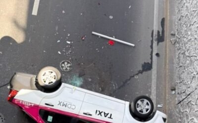 Muere taxista tras sufrir probable infarto y caer de puente vehicular en Periférico Norte