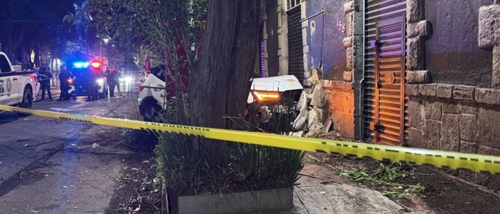 Muere mujer tras persecución automovilística en la colonia San Rafael