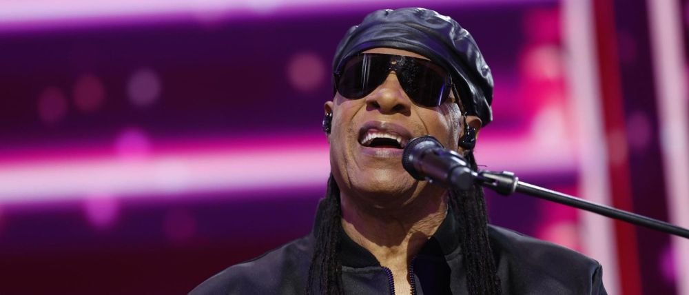 Stevie Wonder conmemora 50 años de ‘Songs in the Key of Life’ con cuatro canciones inéditas