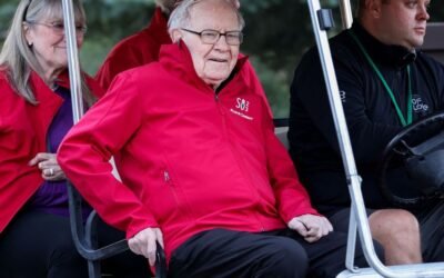 Buffett deja la presidencia del conglomerado financiero Berkshire Hathaway