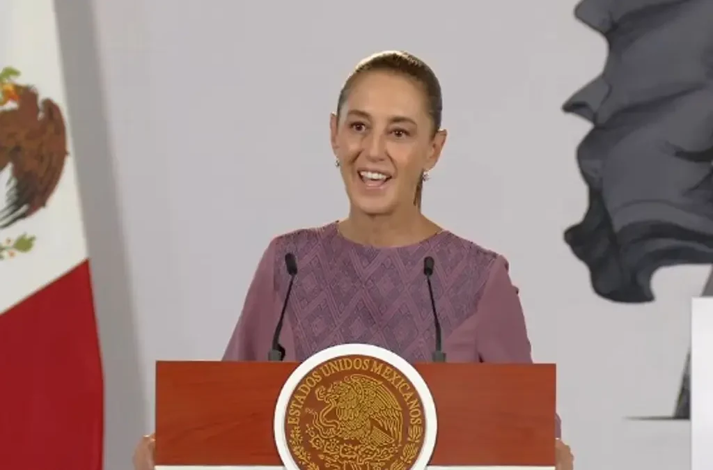 Sheinbaum agradece dedicatoria de AMLO en su nuevo libro; pide leerlo