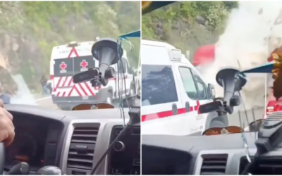 Trailer impacta a varios vehículos en la carretera Tuxtla – San Cristobal; saldo es de 2 muertos