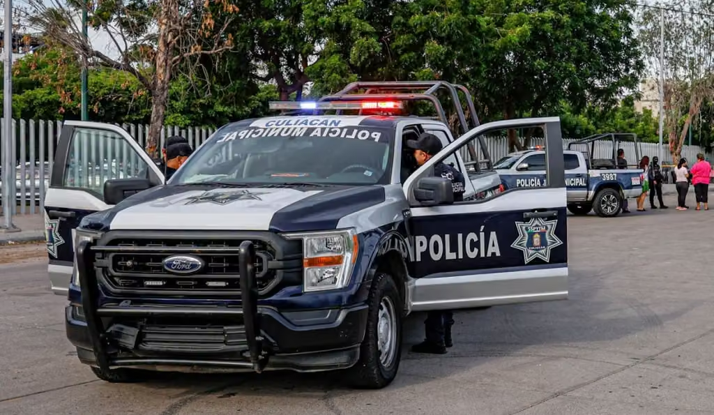 Acribillan en su auto al Supervisor del C4 en Mazatlán.