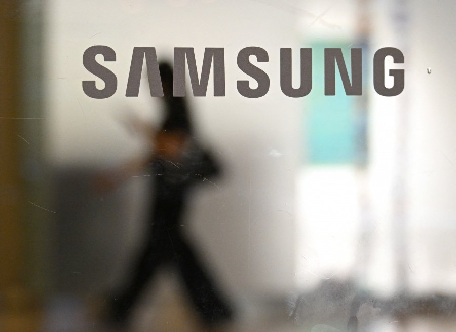 Prevé Samsung aumento de más del 780% en su utilidad operativa del 3T