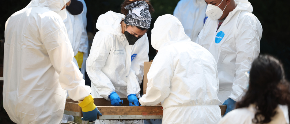 Inician 3a. fase del plan de exhumación en el Panteón de Dolores para identificar personas desaparecidas.