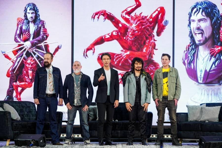 Fobia reúne a 15 mil seguidores en concierto por sus 39 años