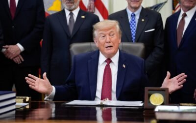 Dice Trump que podría haber elecciones en Venezuela, pero que aún es “demasiado pronto”