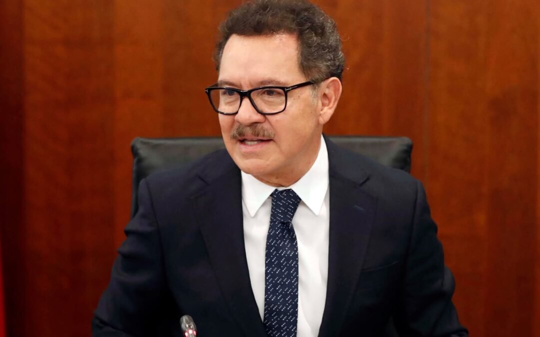 La unidad de los mexicanos es fundamental frente a presiones externas.