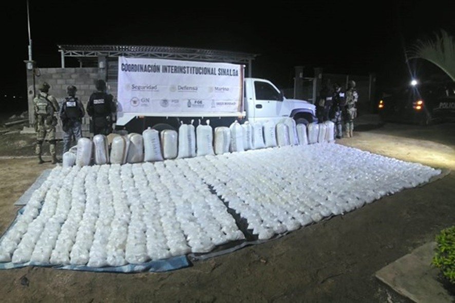 Aseguran las FA ¡1,320 kilos! de Metanfetamina en Culiacán, Sin.