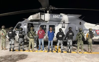 “El señor de la A” jefe de plaza de “La Línea” afin al “Nuevo Cártel de Juárez”, fue detenido con un sicario en Ojinaga.