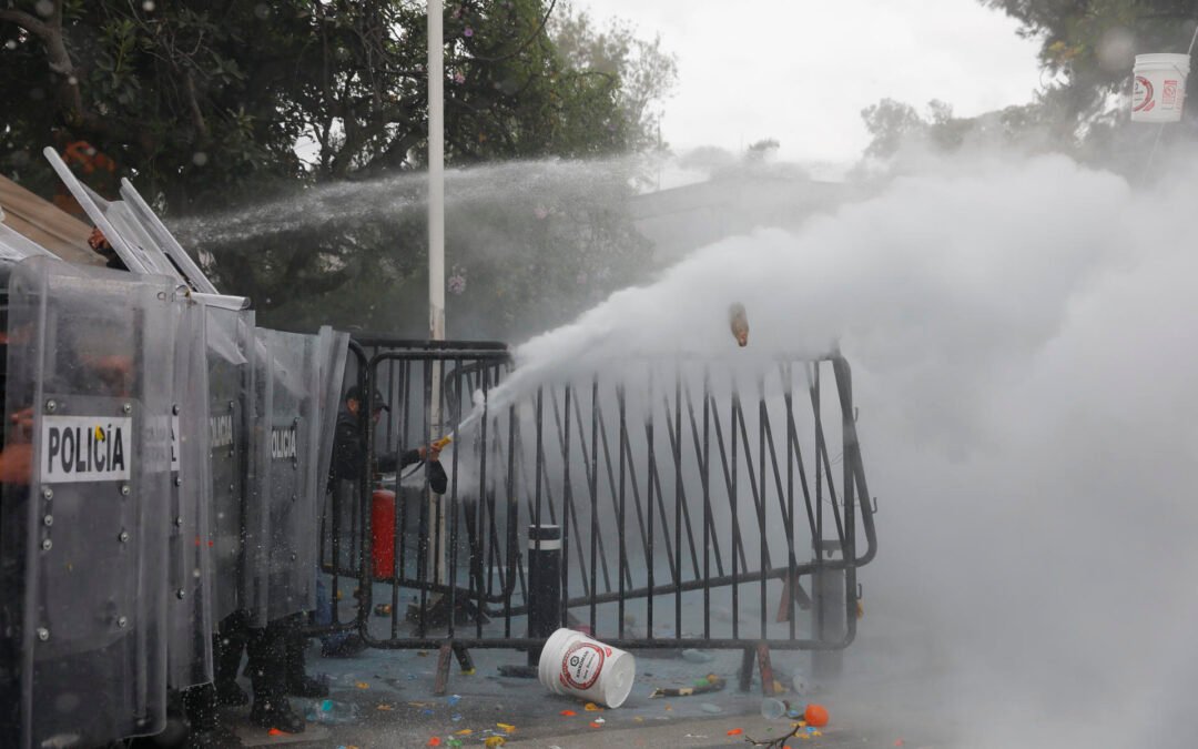 CNDH inicia investigación por tortura en protesta de Guadalajara; espera expediente estatal