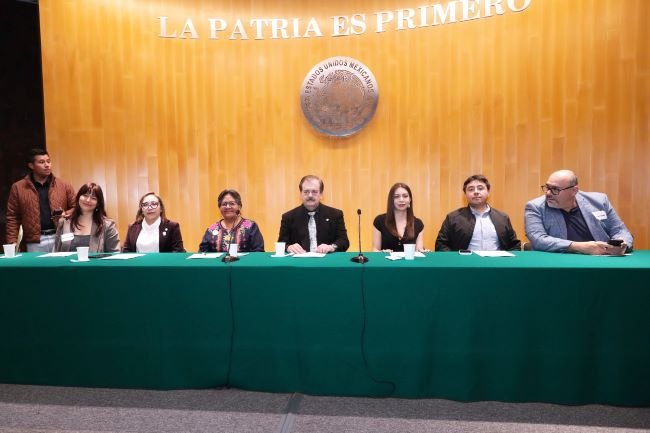 Destacan especialistas importancia de impulsar el desarrollo de la industria aeroespacial en México