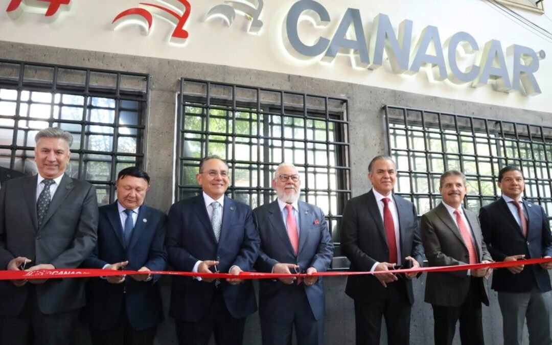 La mayoría de organizaciones transportistas acepta diálogo, pero dirigentes de CANACAR mantienen protesta