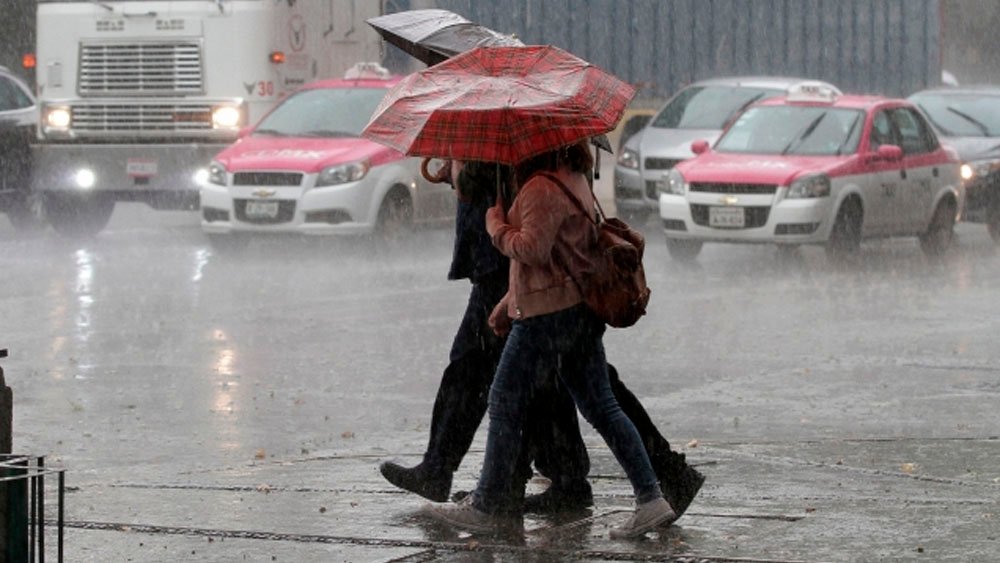 Activan Alerta Amarilla por fuertes lluvias en CDMX