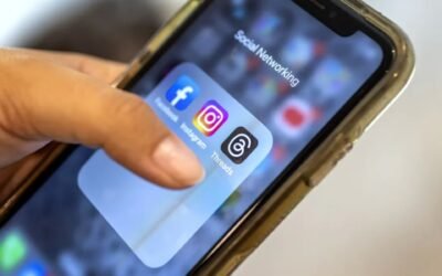 Prohíbe Grecia el acceso a redes sociales de menores de 15 años